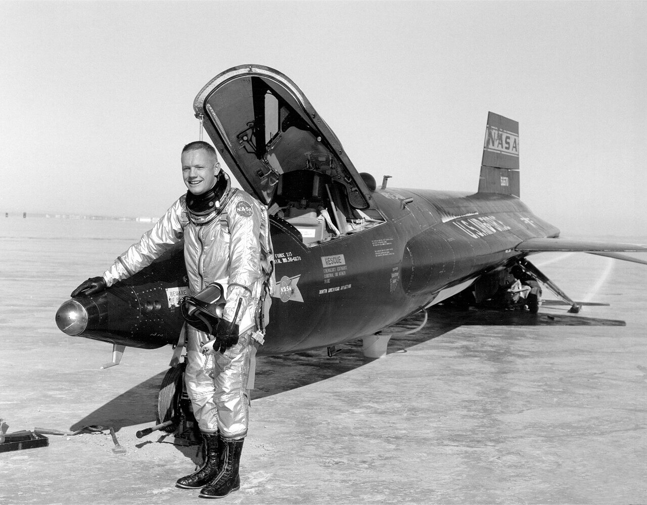 Pilot_Neil_Armstrong_and_X-15